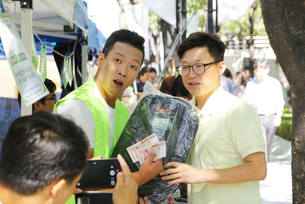 박준형, 심현섭이 참여한 소외된 이웃을 위한 ‘착한 바자회’ 열려